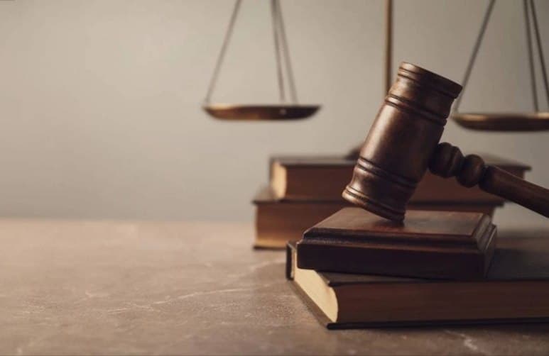 بنر موبایل وکیل مهرعلیان